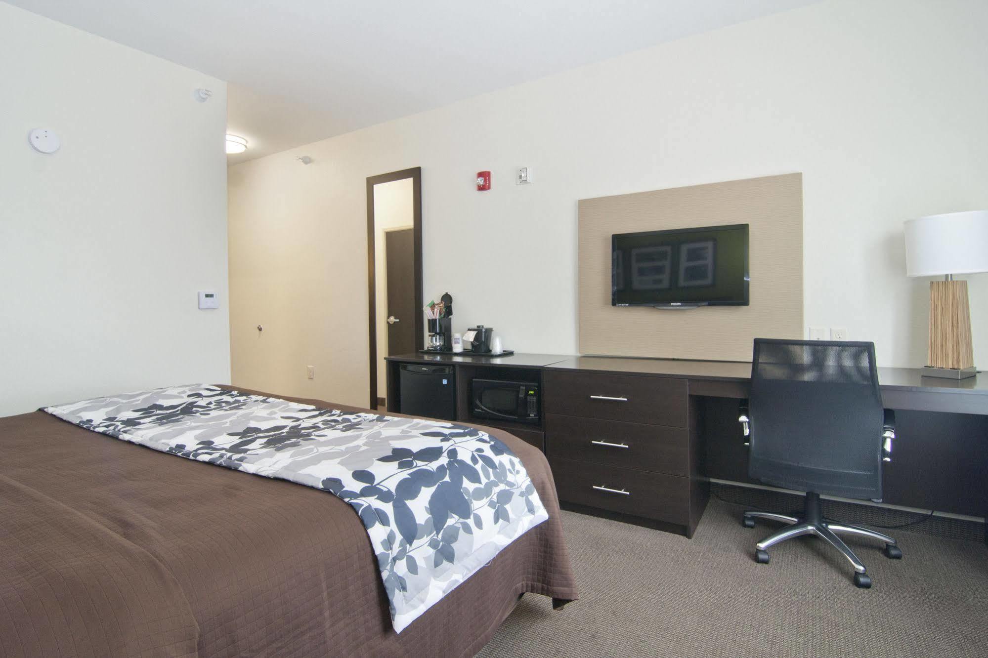 Sleep Inn & Suites Marshall - University Area Exterior foto